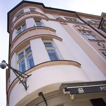 Designer Loft At Stodolní Street Apartmán *