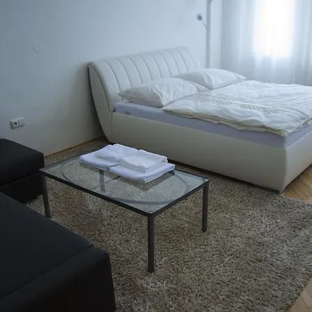 Apartmán Designer Loft At Stodolní Street